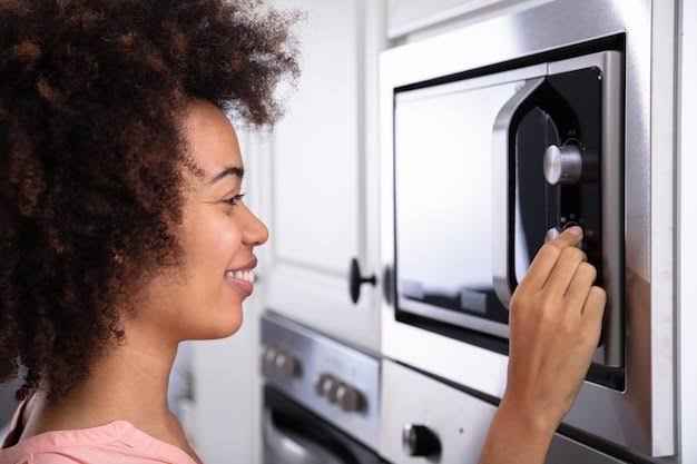 How to Reset Microwave in 2 easy ways